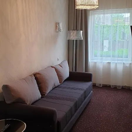 Hotel Vácz 3*